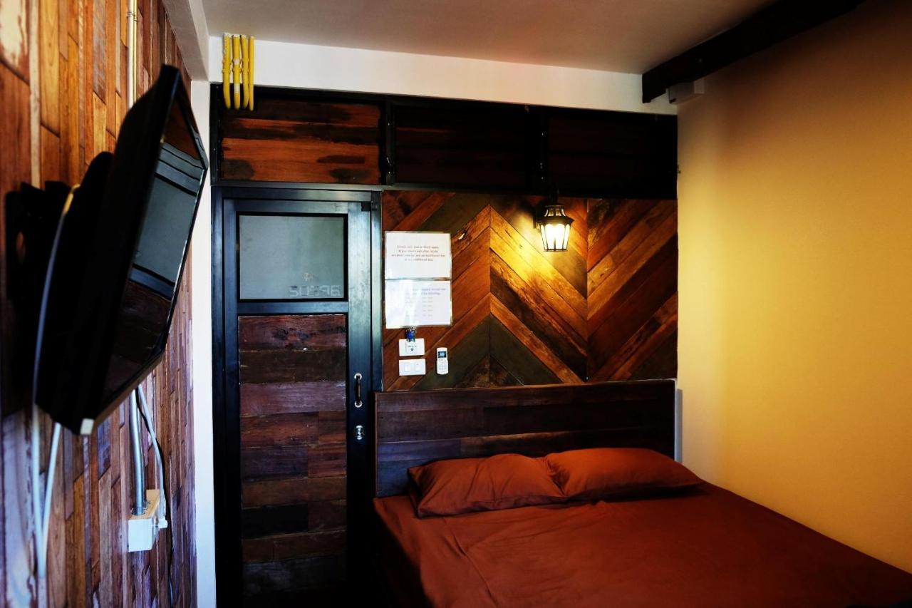 Mojo House Hostel Chiang Mai Buitenkant foto