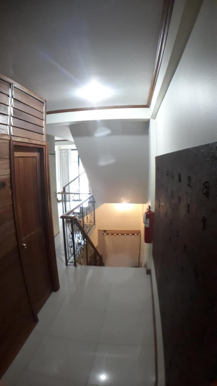 Mojo House Hostel Chiang Mai Buitenkant foto