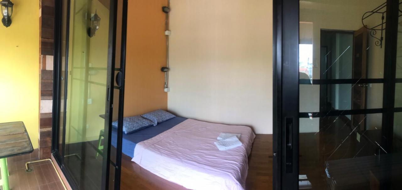 Mojo House Hostel Chiang Mai Buitenkant foto